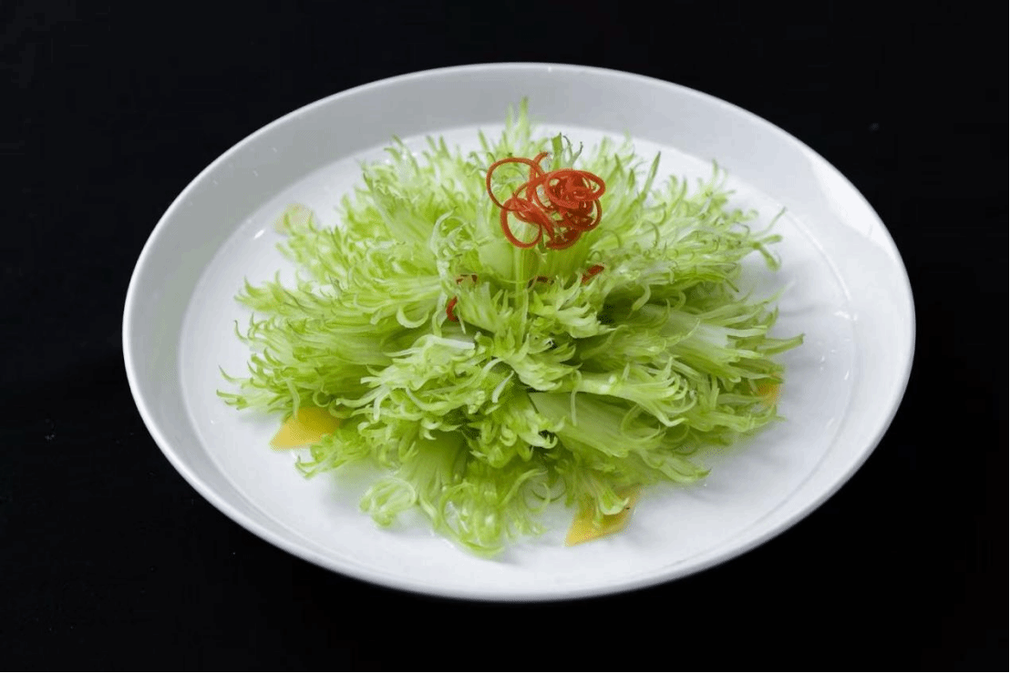 忆秦娥(凤尾脆西芹）