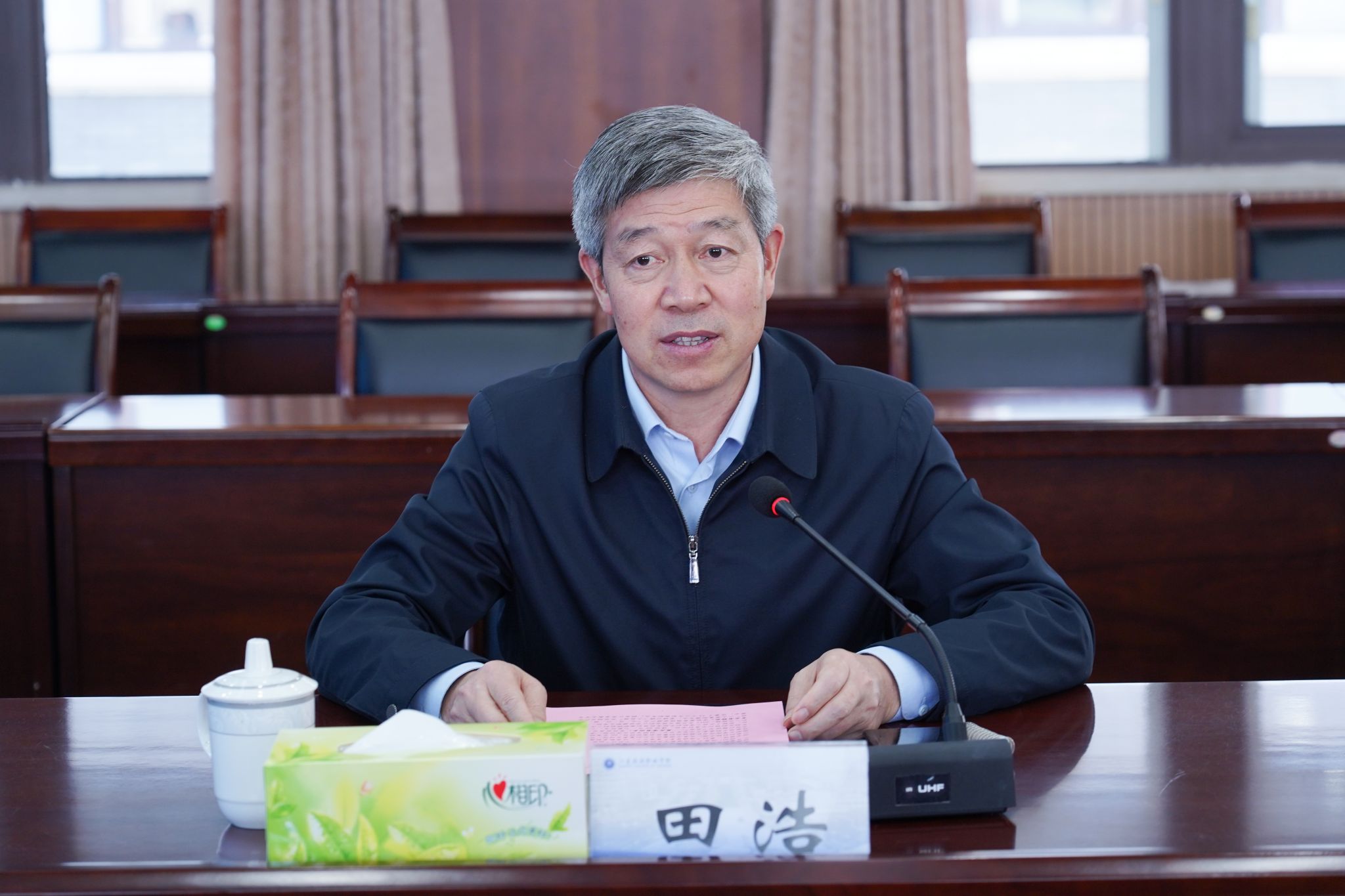 微信图片_20251024170300_3_206.jpg